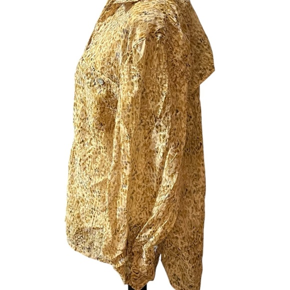 Ruby Rd Gold Button Down Shirt with Notched Collar and Cuffed Sleeves - Picture 3 of 7